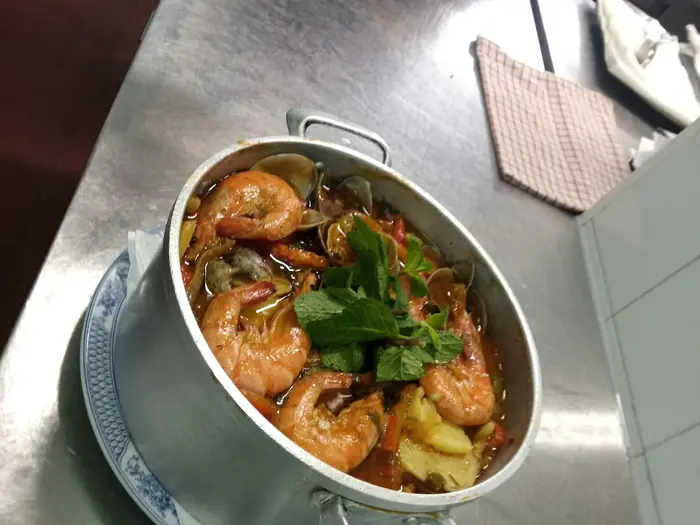 Gambas cozinhadas na panela